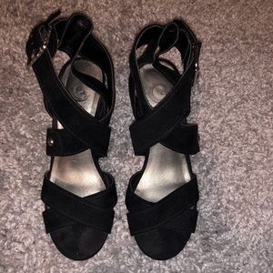 G by Guess black wedges